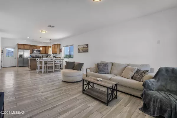 Rio Rico, AZ 85648,1871 Circulo Colombia