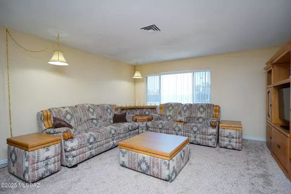 Phoenix, AZ 85037,10058 W Campbell AVE