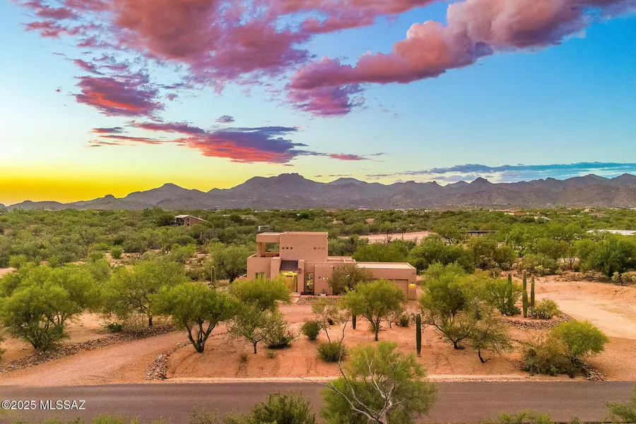 1960 W Moore RD, Oro Valley, AZ 85755