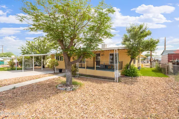 Benson, AZ 85602,674 E Didi Ann DR