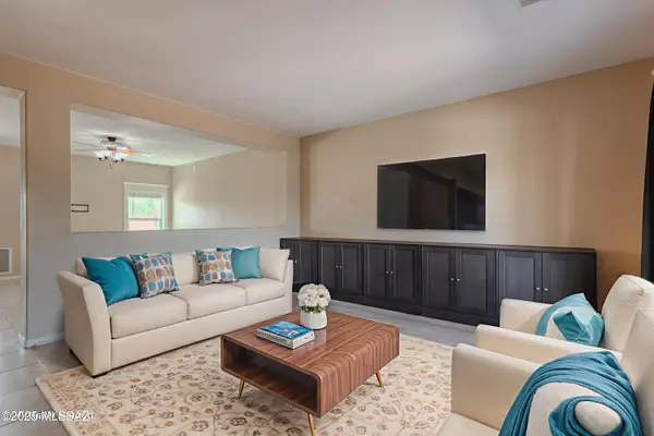 Sahuarita, AZ 85629,836 W Vuelta Granadina