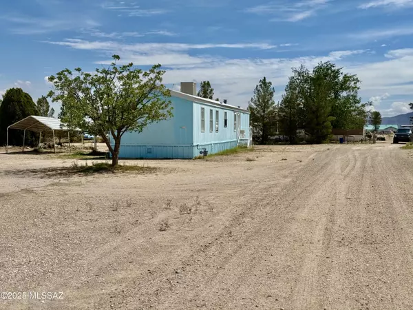 4530 W Jericho DR, Willcox, AZ 85643
