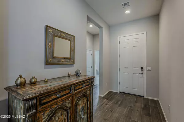 Green Valley, AZ 85622,5464 S Guthrie Peak DR