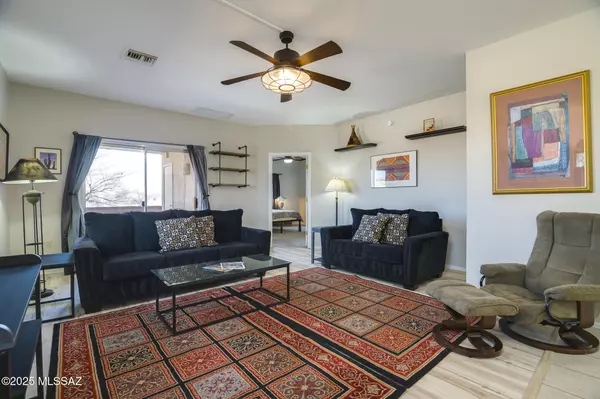 Green Valley, AZ 85622,1746 W Camino Estelar