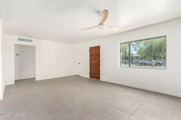 Tucson, AZ 85716,2625 E La Madera DR