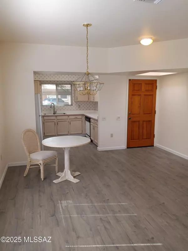 Green Valley, AZ 85614,1742 W CAMINO ESTELAR