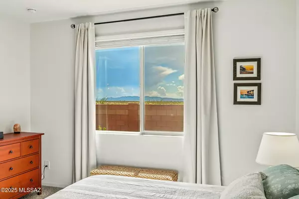 Vail, AZ 85641,11080 S Rila DR