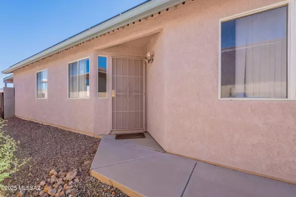 Tucson, AZ 85730,8955 E Weyburn DR