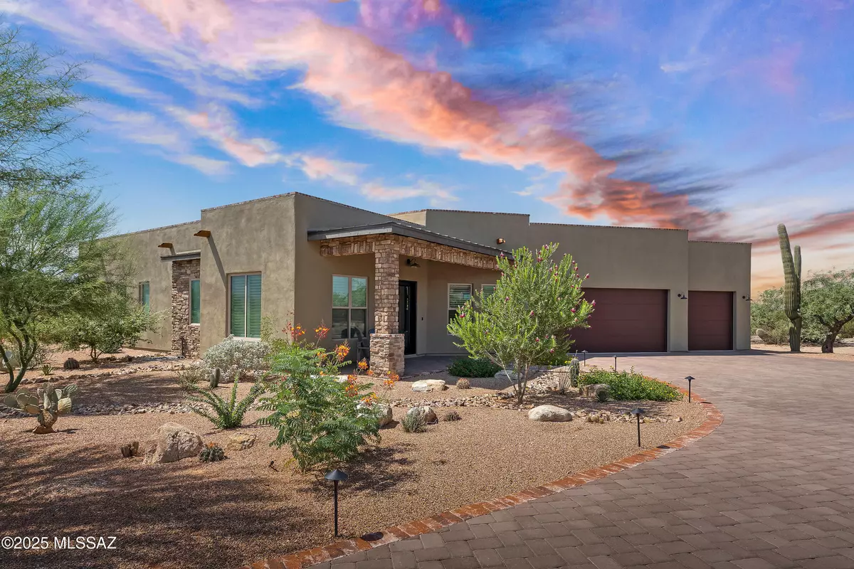 Tucson, AZ 85749,2765 N Megafauna CT