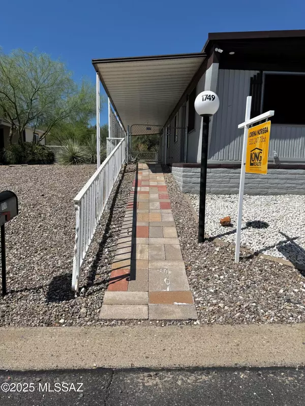 Green Valley, AZ 85614,1749 N Pacana WAY