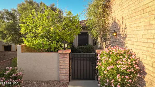 Oro Valley, AZ 85737,233 E Crooked Stick DR