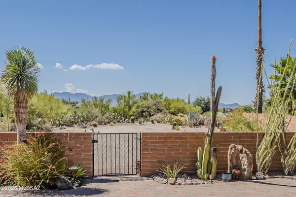 Tucson, AZ 85704,1900 W Ashbrook DR