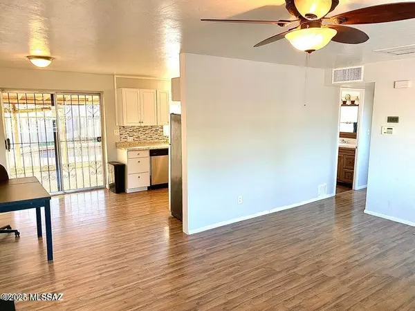 Tucson, AZ 85745,2567 N Jordan DR