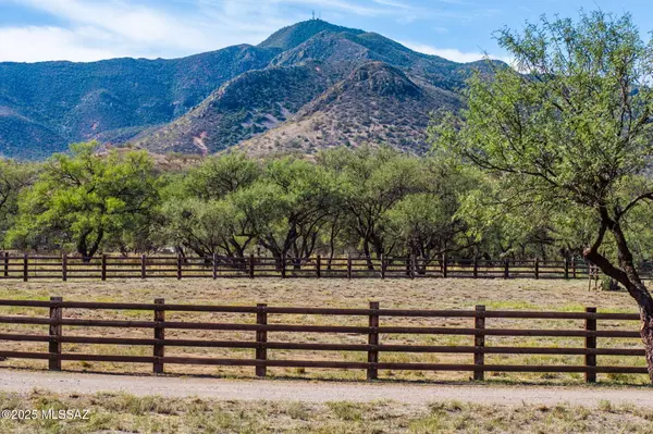 Patagonia, AZ 85624,51 Redrock DR