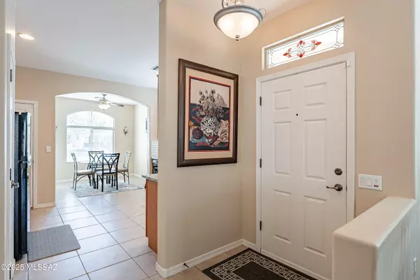 Sahuarita, AZ 85629,444 W Calle Media Luz