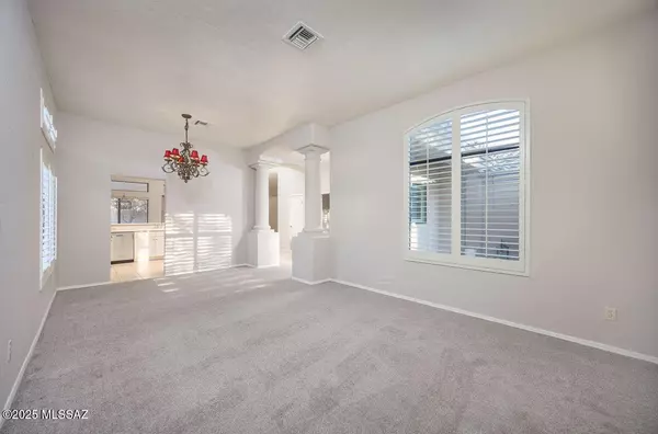 Oro Valley, AZ 85737,1980 W Muirhead LOOP