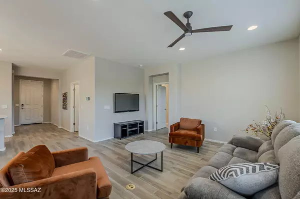 Green Valley, AZ 85622,5790 S Lowry Canyon PL