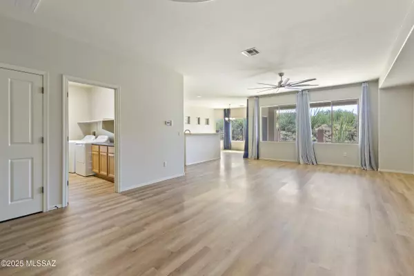 Vail, AZ 85641,9384 E Indigo Mountain WAY