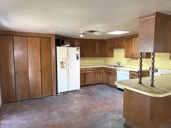 Tucson, AZ 85710,7259 E Eastview DR