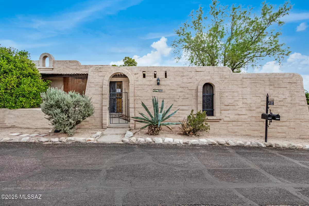 Tucson, AZ 85704,5250 N Pueblo Villas DR