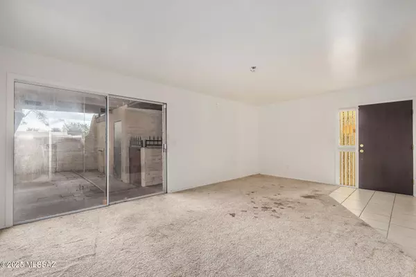 Tucson, AZ 85704,5250 N Pueblo Villas DR