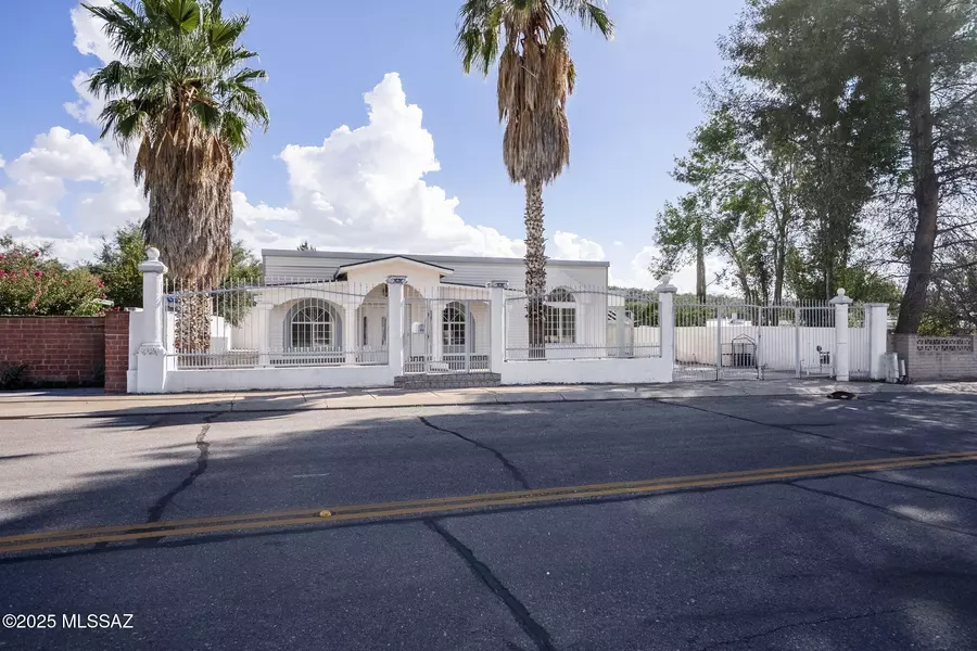 442 E Calle Sonora, Nogales, AZ 85621