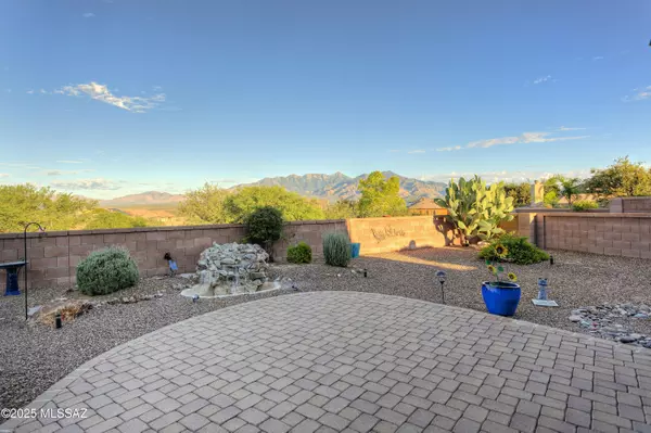 Green Valley, AZ 85622,5941 S Meadow Hills LOOP