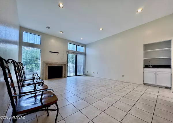 Tucson, AZ 85715,6848 E Dorado CT