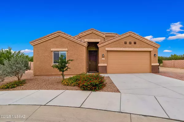 1121 W Meadow Groves PL, Sahuarita, AZ 85629