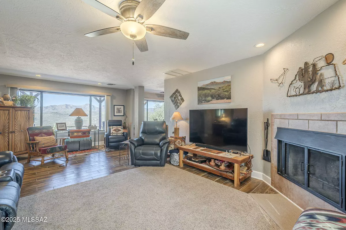 Rio Rico, AZ 85648,1037 La Vista CT