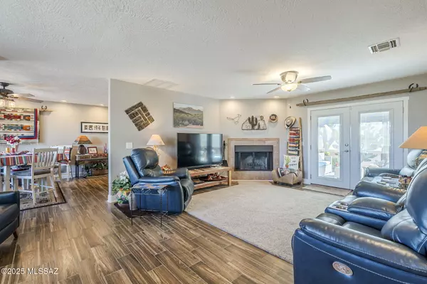 Rio Rico, AZ 85648,1037 La Vista CT