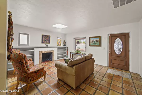 Tucson, AZ 85716,2802 E Elm ST