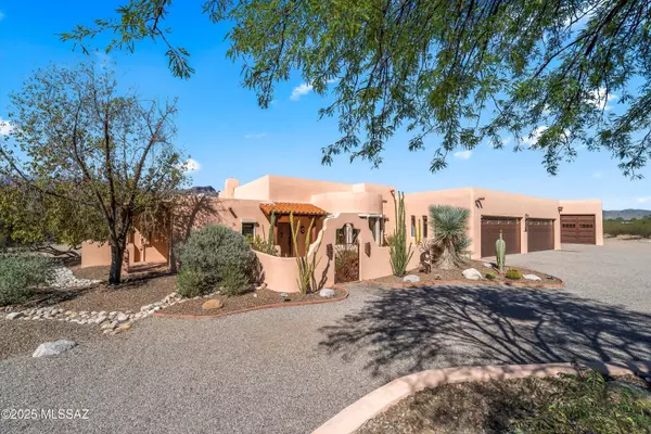 Tucson, AZ 85749,10041 E Rayann PL