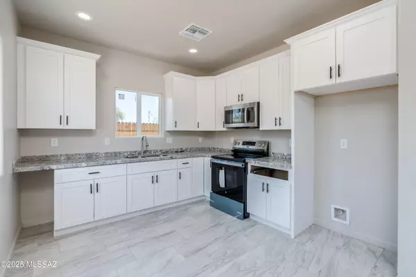 Tucson, AZ 85705,4205 N 16th PL