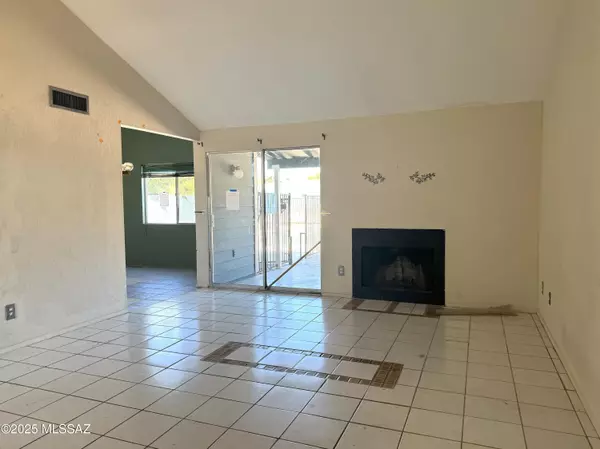 Tucson, AZ 85730,10101 E Stella RD