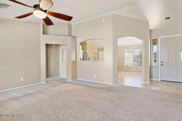 Tucson, AZ 85743,7262 W Silver Sand DR