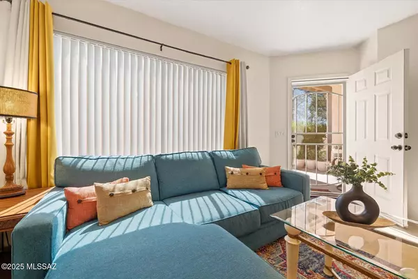 Green Valley, AZ 85614,1557 N Paseo La Tinaja