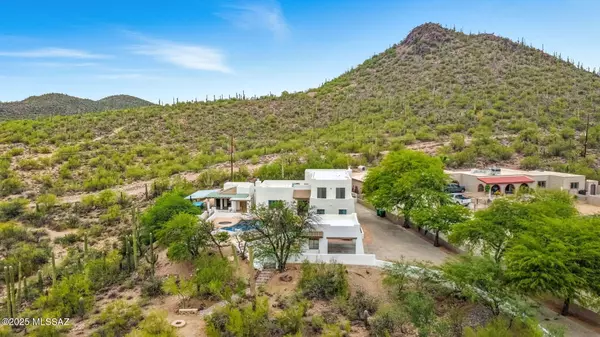 Tucson, AZ 85746,4696 S San Joaquin AVE