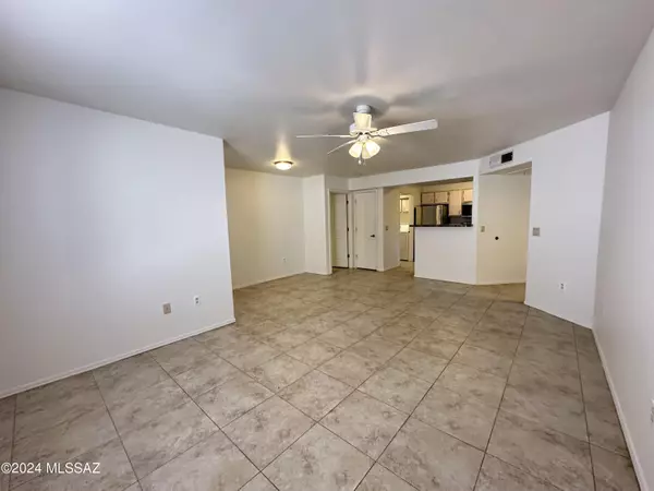 Tucson, AZ 85750,5751 N Kolb RD #17103