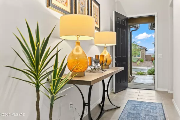 Oro Valley, AZ 85755,670 E Kalalau DR