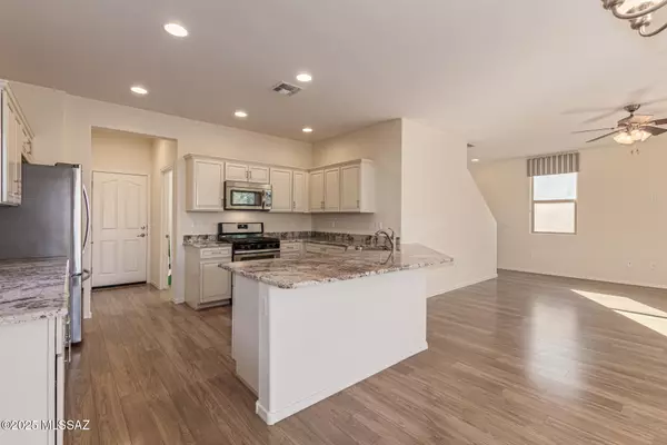 Sahuarita, AZ 85629,976 W Calle Sauce Blanco