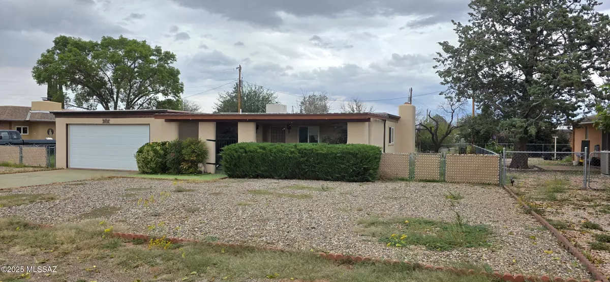 Pearce, AZ 85625,302 N Sage ST