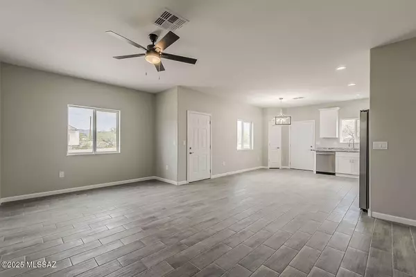 Rio Rico, AZ 85648,148 Via Venezuela