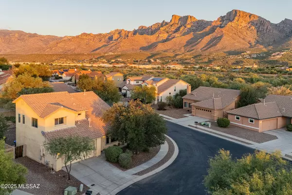 Oro Valley, AZ 85737,257 E Shore Cliff PL
