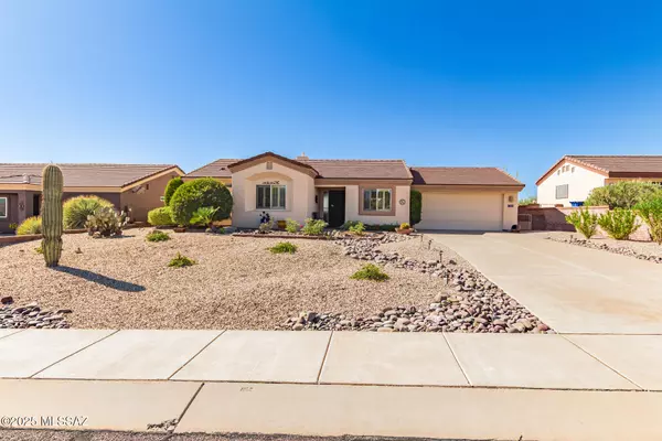 1857 W Placita De Agosto, Green Valley, AZ 85622