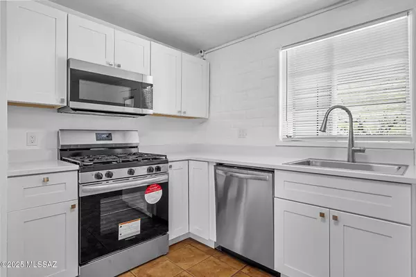 Green Valley, AZ 85614,344 Paseo Pena #B