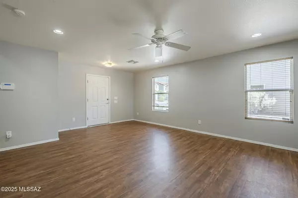 Tucson, AZ 85712,4146 E Wading Pond DR