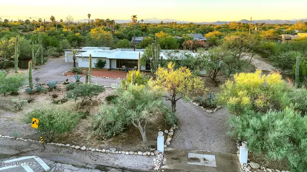 Tucson, AZ 85704,681 W Giaconda WAY