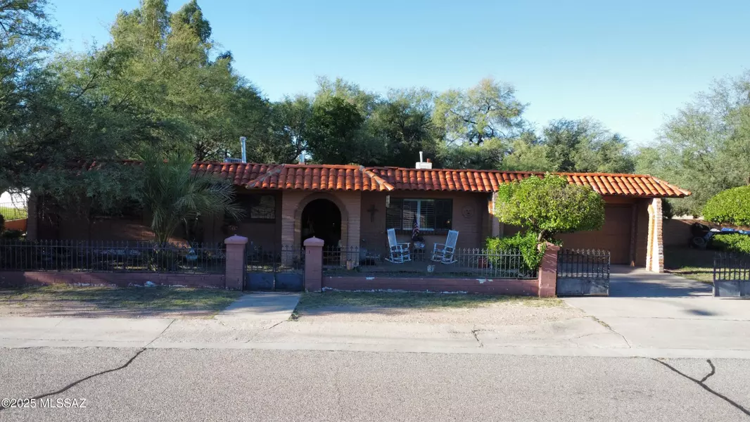 1790 W Mesquite LN, Nogales, AZ 85621