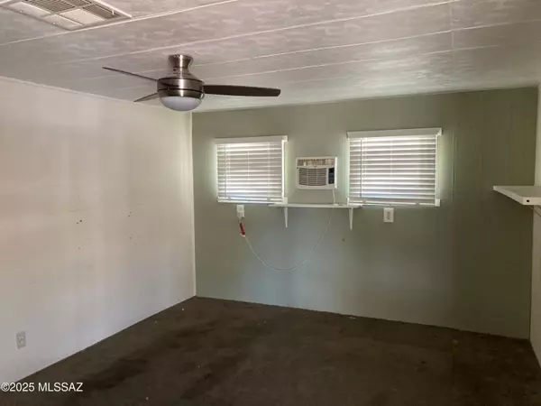 Green Valley, AZ 85614,176 W Rama DR